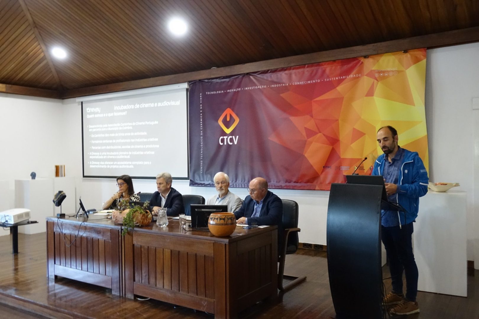 El Consejo Estratégico Municipal debate sobre el espíritu empresarial y las industrias creativas en Coimbra